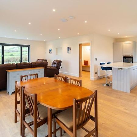 Dingle Way Rest ,Luxury Holiday Home Екстериор снимка